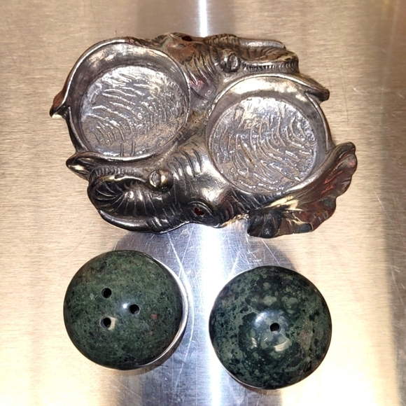 Arthur Court Vintage Elephant Salt & Pepper Shakers Aluminum Green Marble 1994 - Picture 5 of 13